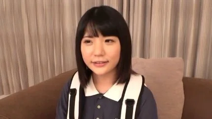 小柄な21歳女子大生が恥ずかしさで口数が少なくなるけどアソコはビショ濡れ