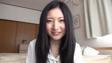 色白清楚の20歳フリーターが敏感な体はエッチ大好きで膣奥を突かれて何度も絶頂