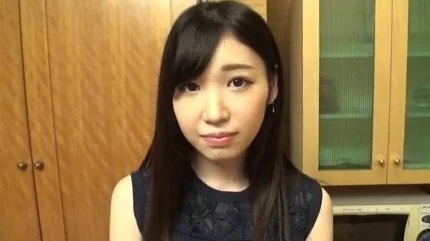 スレンダー美乳の21歳コーヒーレディが初ハメ撮りでアソコをビショ濡れにして喘ぐ
