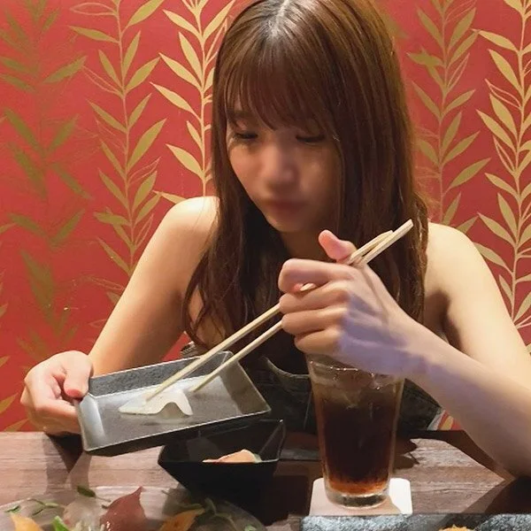 彼氏はいらない主義のセフレ条件に最適なおまんこ ぷりぷりの小尻 濡れやすいおまんこが気持ちいい