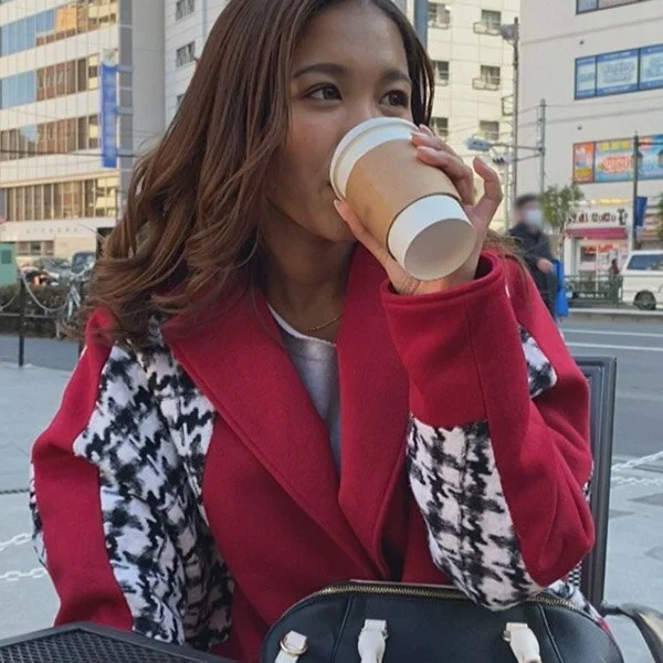 モデル級のくびれ 完璧なスタイルの22才ハーフ■■■ 新大久保でハメて中出ししたったw