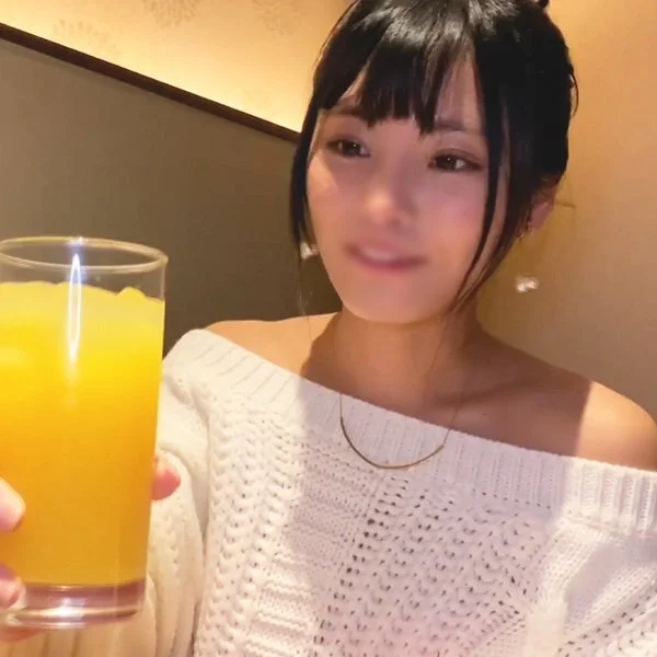 普段は真面目な純粋■■ 20歳になった記念に初めてのお酒で千鳥足 ホテルで初中出し
