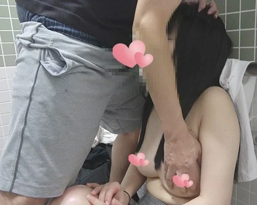 夏盛り■■【59】大人しめのEカップ巨乳■■ちゃんがまさかのパイパンw後背位からピストンで揺れる巨乳からの無許可で中出しw