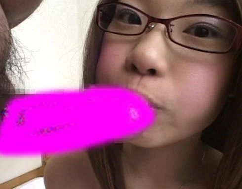 汚いチンポ出したら☆ペロペロしてくれたよ♥