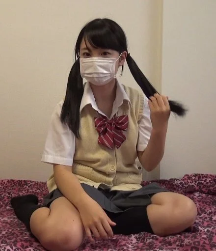 【■■■ライブチャット62】清純で真面目そうな黒髪ツインテール【むっつり委員長】