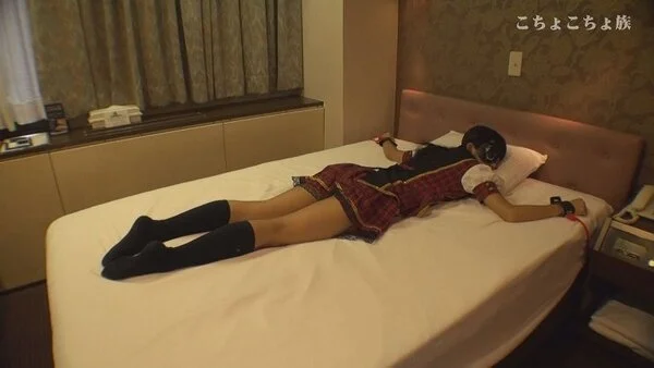 こちょこちょ族 ■■系■■■超敏感娘 18歳 あや AKB48制服編 その2