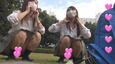 【個撮】大親友だから余計気まずい二人組たまごちゃん!パンチラ全開ガチバドミントンおまけ映像