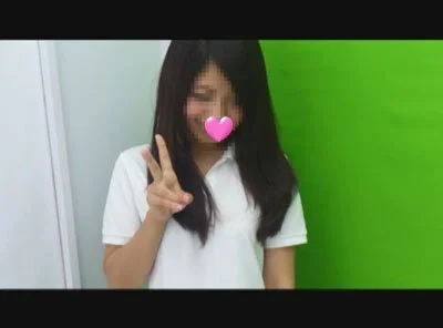 【個撮】断り切れない性格の元気印な■■たまごちゃん!プリクラで調子にノっておパンツ映像(1)