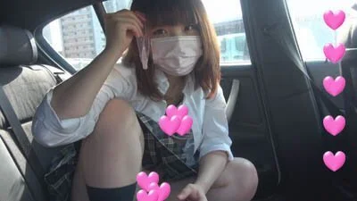 【個撮】おバカ界の優等生たまごちゃん～!昼の車内で大興奮!人が来たってお構いなし腰ふり爆発映像