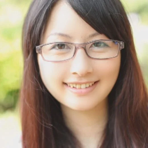 【個撮】国大生の優等生メガネみるくちゃんが究極ドM!足の指まで舐め奉仕に大量潮吹き!激ピスでメガネもずれる絶叫イキ!